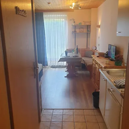 Schaefer - - Wintersports - Family - With Your Dog - Rural & Scenic